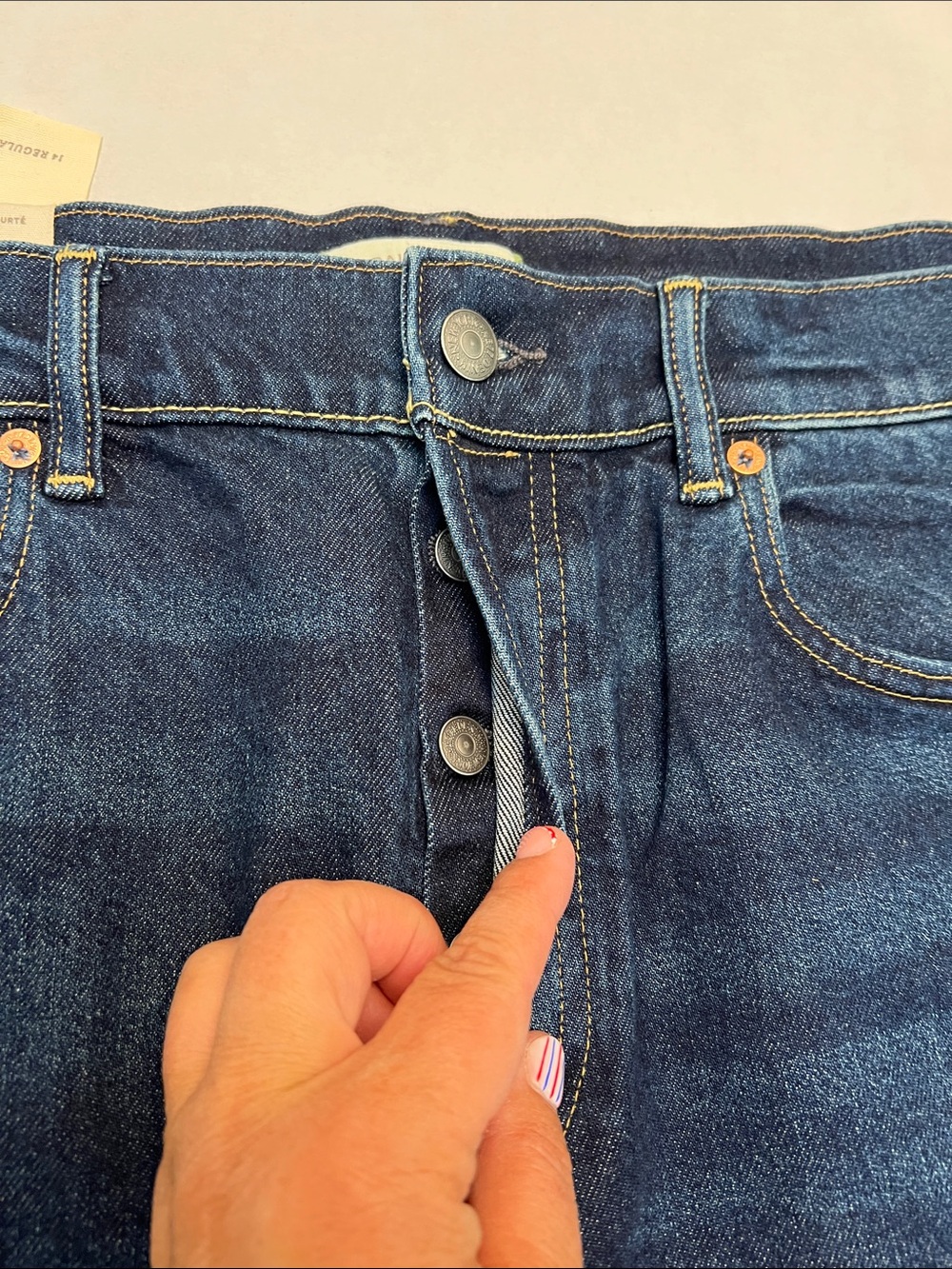 AE 77 AMERICAN EAGLE PREMIUM STRAIGHT CROP BUTTON FLY DENIM JEANS SIZE 14 - Picture 4 of 16